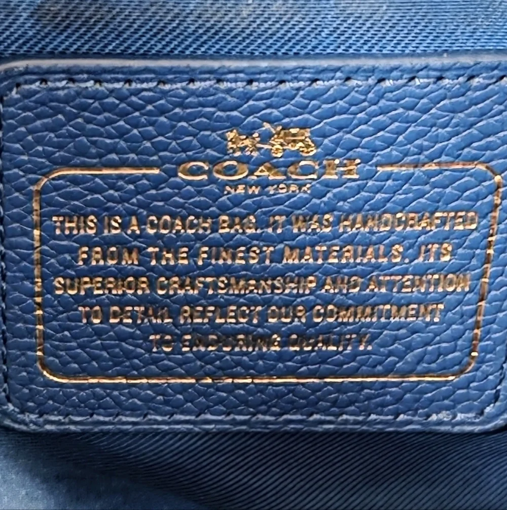 Authentic Coach Blue Pebble Leather Tie Turn-lock Shoulder Bag- EUC - Picture 8 of 9